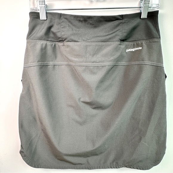 Patagonia Tech Skort XS Gray | Athletic Hiking Travel Skirt - Picture 11 of 14